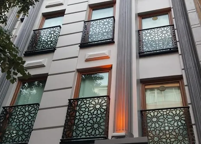 Fatih Appartement Au Sous Sol -1